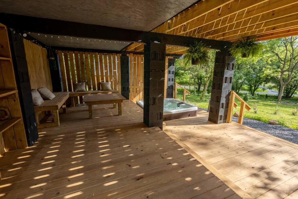 Valhalla Cabins Aframes With Hot Tubs & Sauna Cosby Kültér fotó
