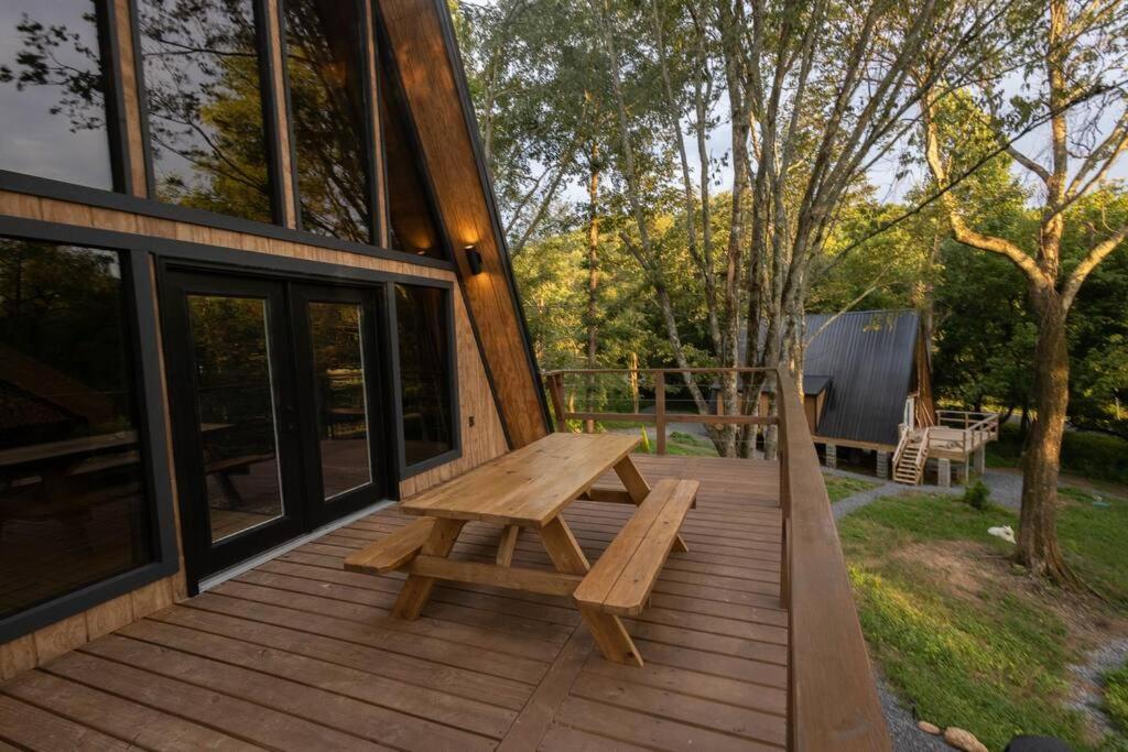 Valhalla Cabins Aframes With Hot Tubs & Sauna Cosby Kültér fotó